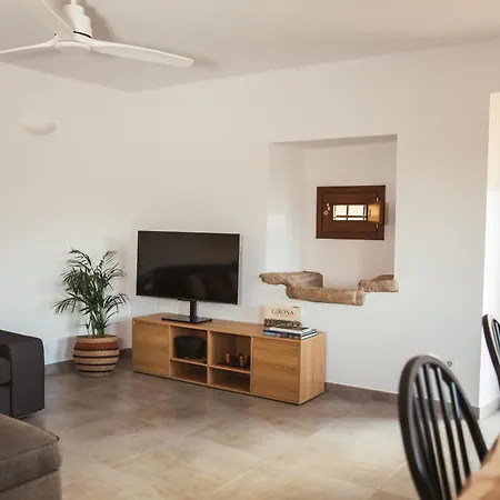 Cal Teixidor De Cartella, Girona Holiday home
