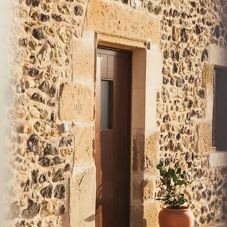 Holiday home Cal Teixidor De Cartella, Girona